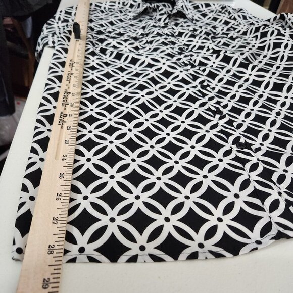 Notations Shirt Womens XL Geometric Short Sleeve Button Up Blouse Top - Picture 5 of 11